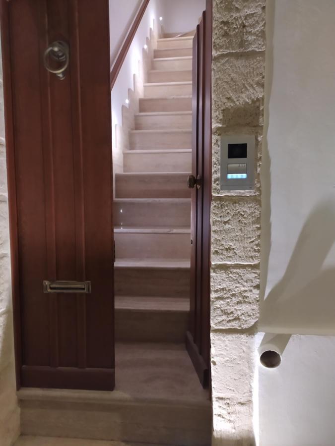 Holiday House Luxury Fasano Buitenkant foto